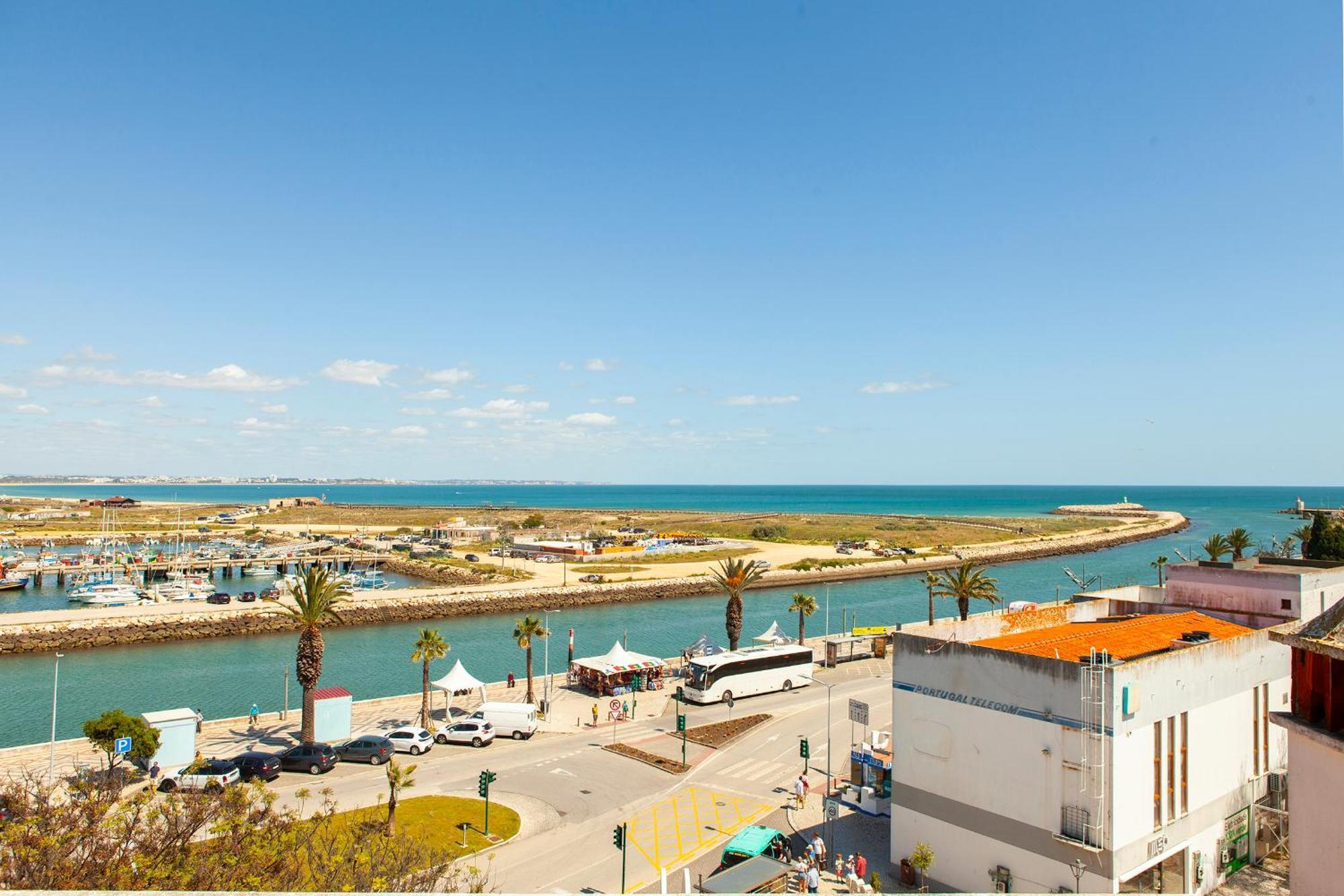 A38 - Rising Sun Top-Floor Flat Lagos Esterno foto