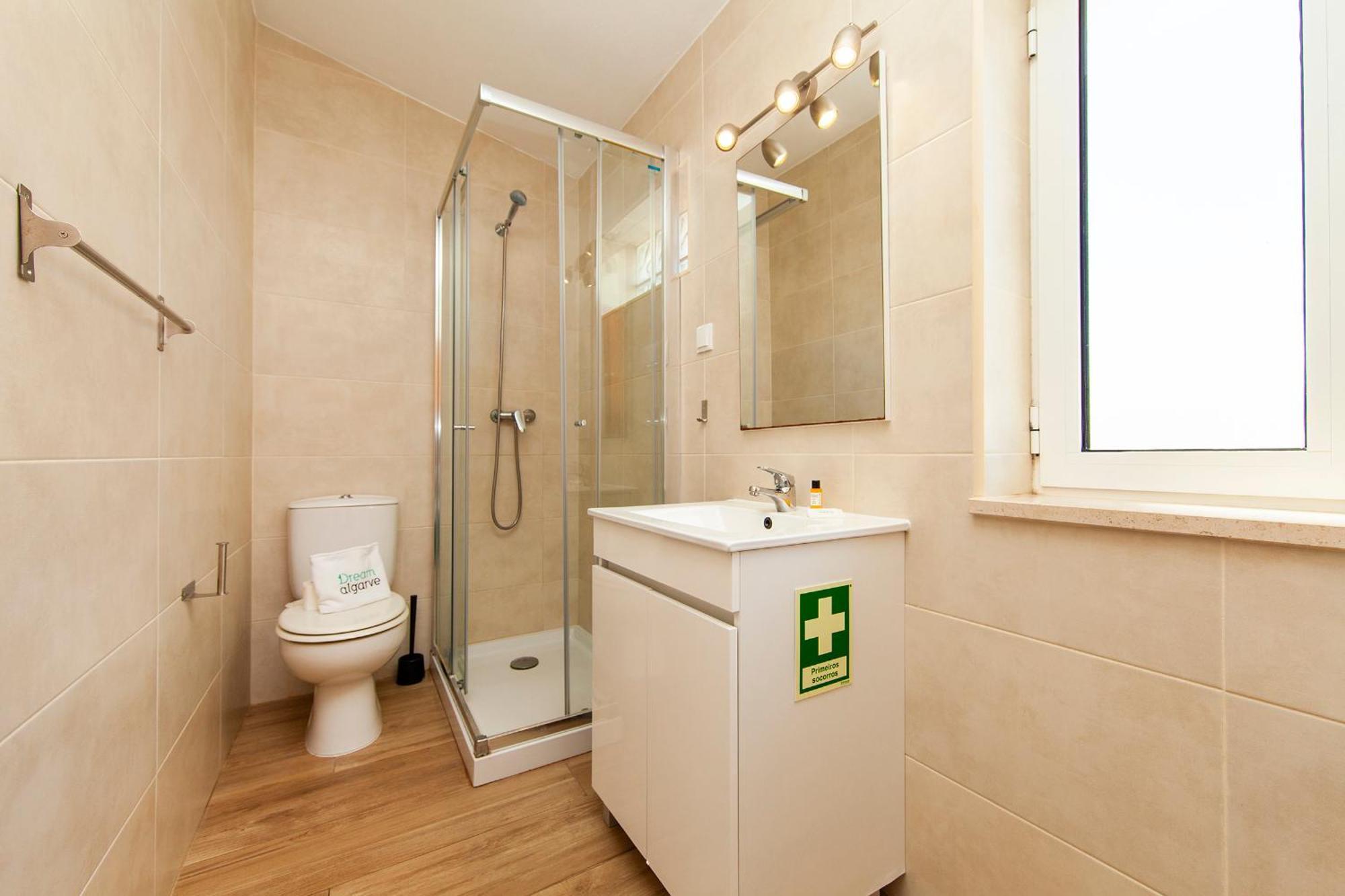 A38 - Rising Sun Top-Floor Flat Lagos Esterno foto